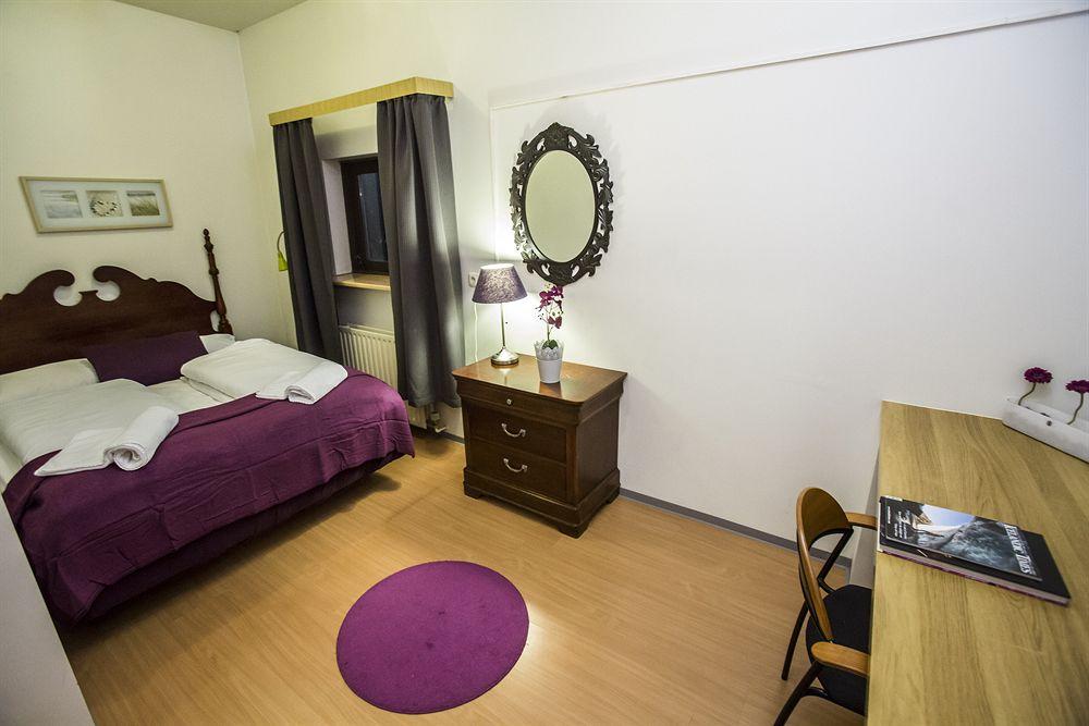 Capital-Inn Hostel Рейк'явік Екстер'єр фото